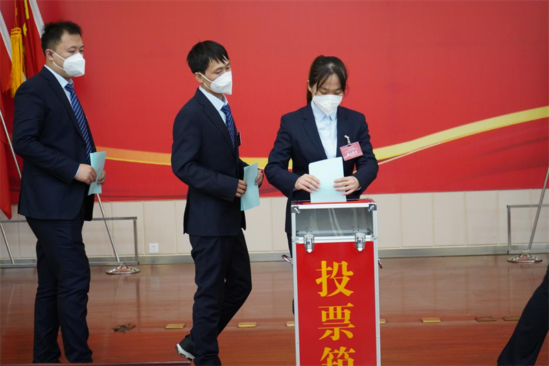 神木分公司：臺上講 臺下評 述職述廉亮“答卷”1.png